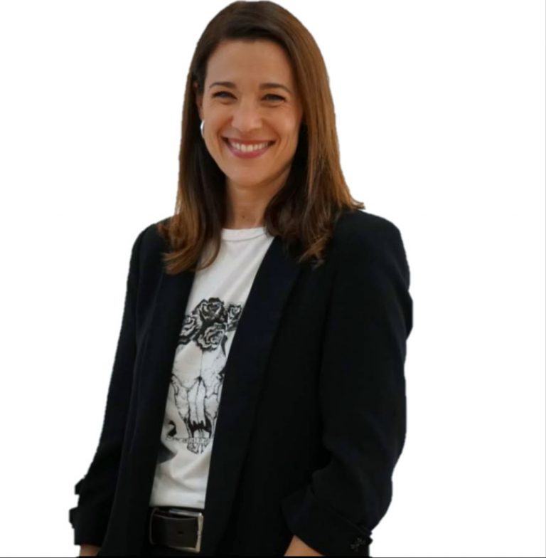 Ofelia tejerina, mujer activista